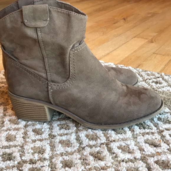 Booties - Picture 2 of 3